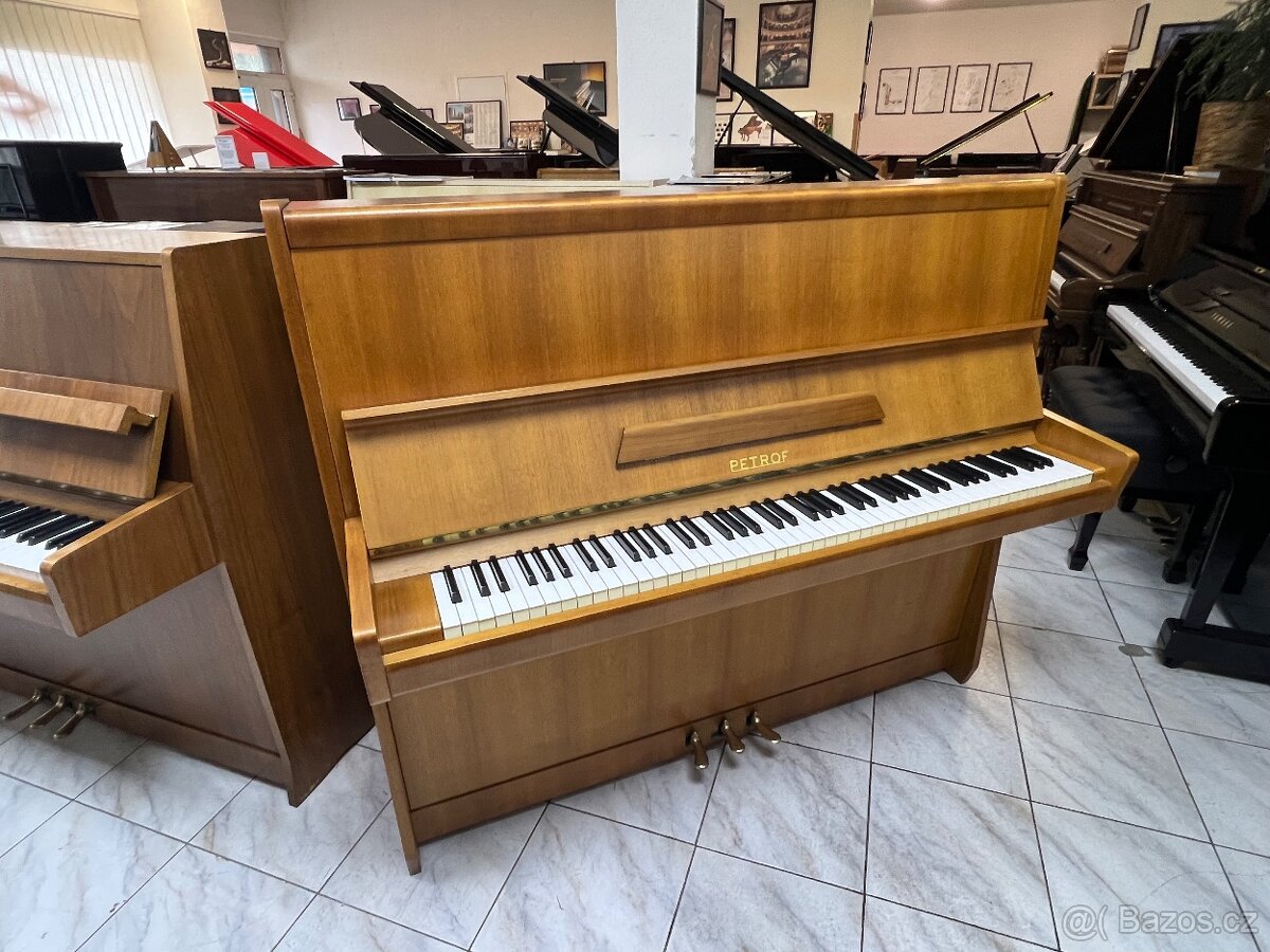 Petrof opera 125 v záruce, první servis a doprava zdarma. - 5