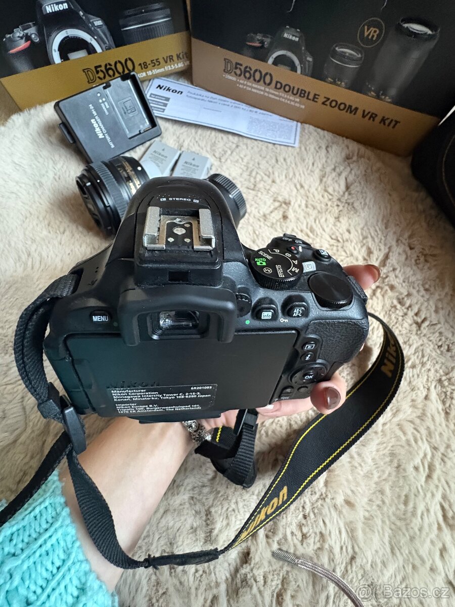 Fotoaparát nikon s příslušenstvím - 5