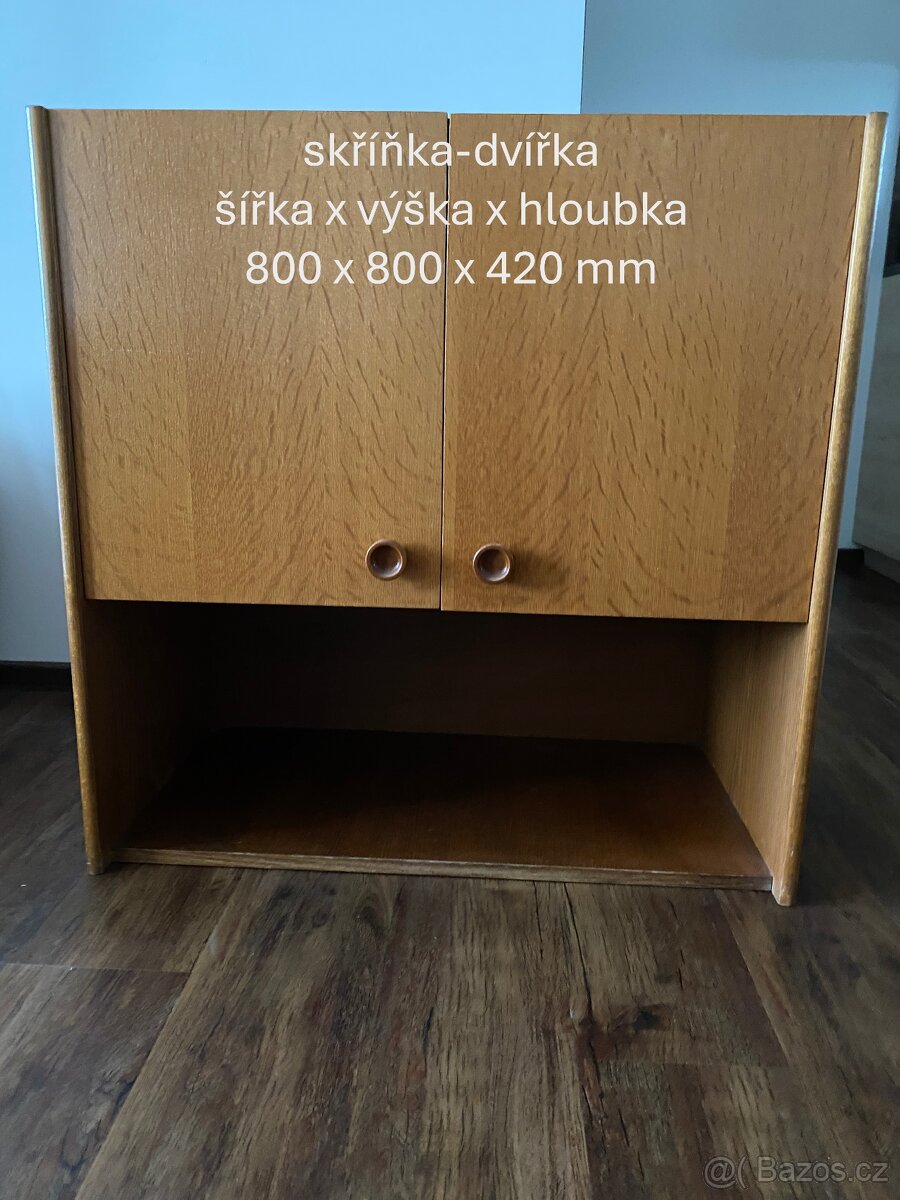 obývací stěna + sedačka + šatní skříň + knihovnička - 5