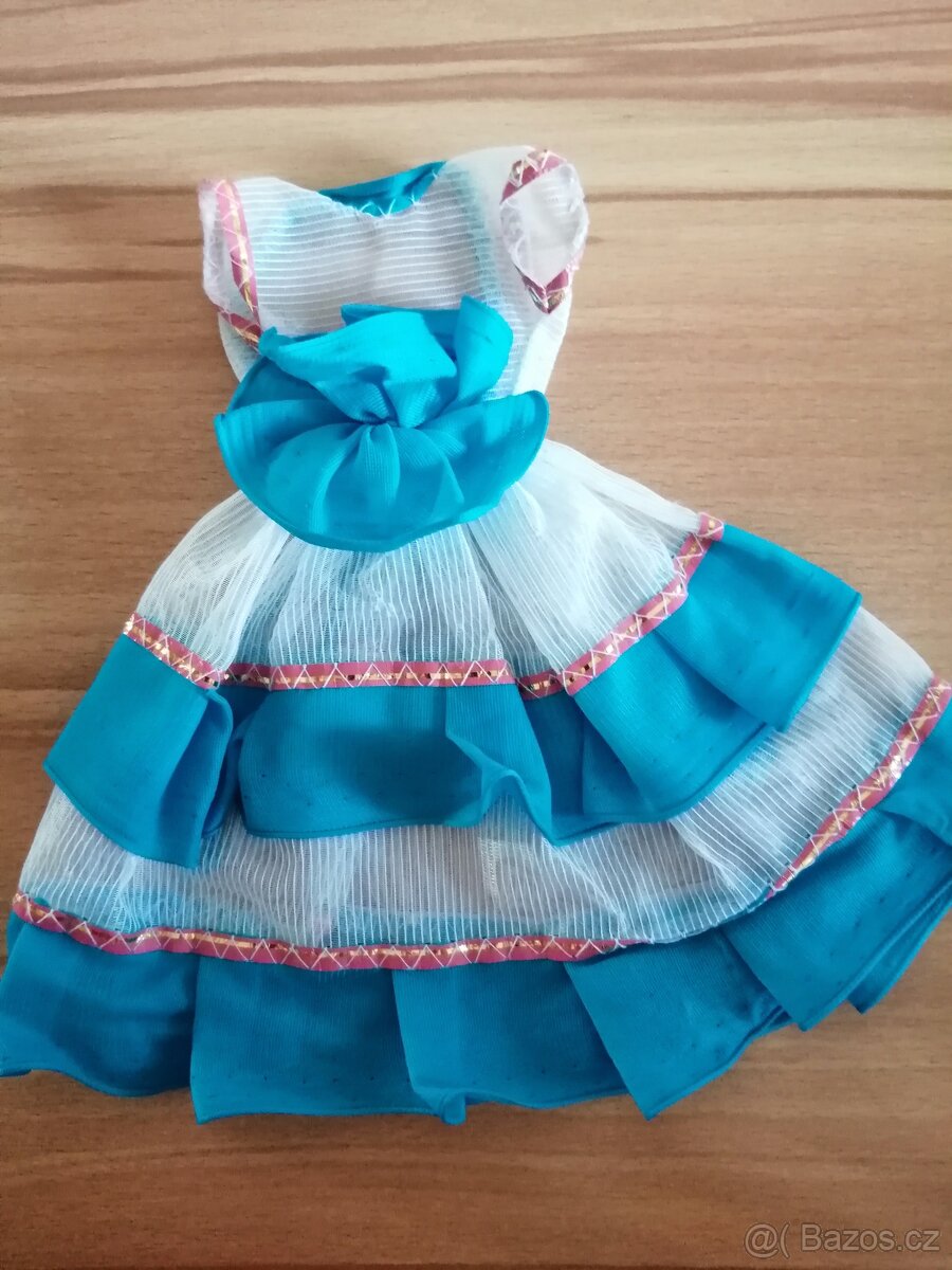 Šaty pro Barbie 8 - 5