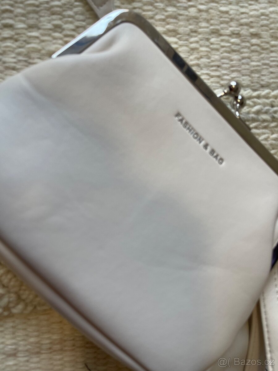 Kabelka nova třeba na ples - 5