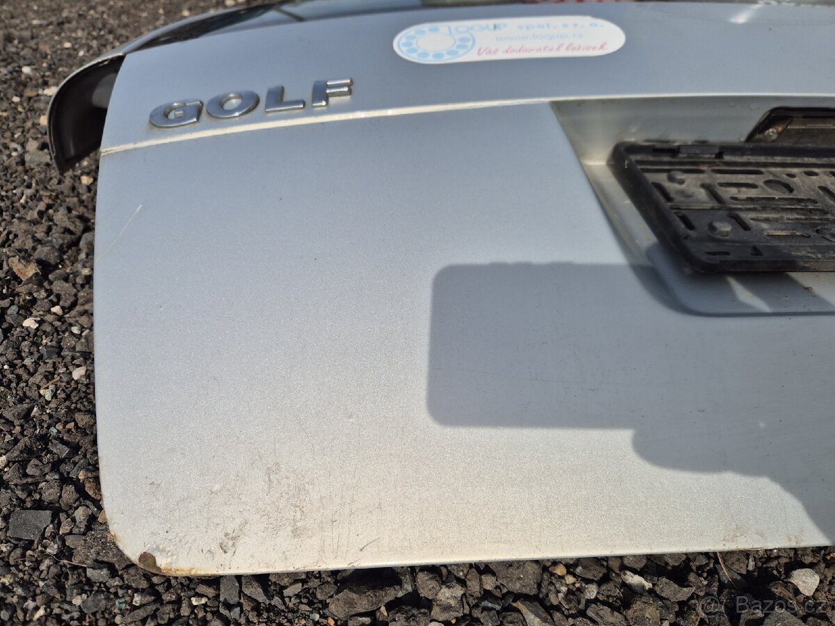 Páté dveře Volkswagen Golf 4 - 5