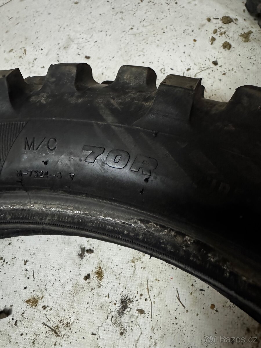 Prodám sadu enduro pneu - 5