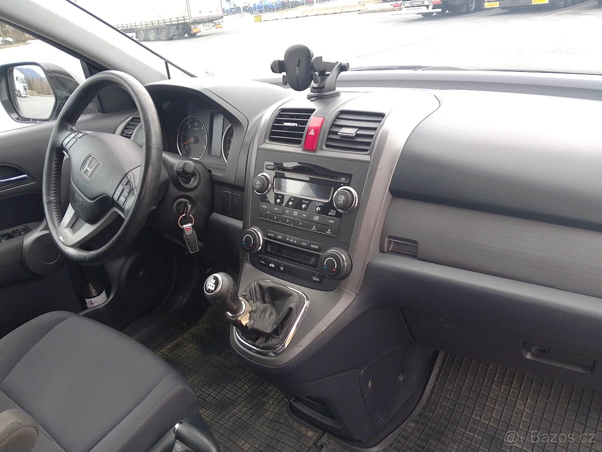 Honda CR-V 2.2 ctdi naj 216700 Nová cena - 5