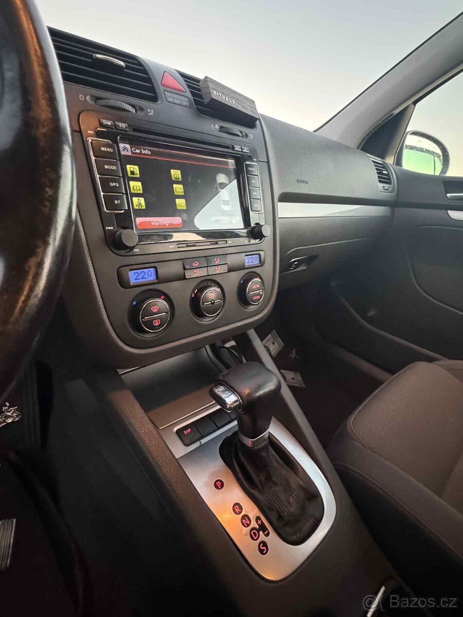 Volkswagen Golf 5 • 1.6 FSI • Automat • 85 kW - 5