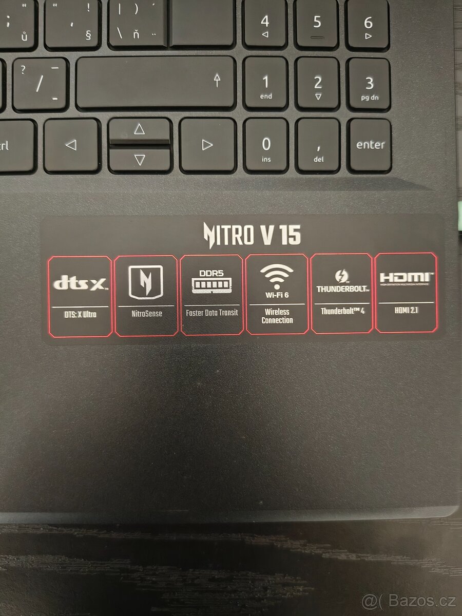 Prodám herní notebook Acer Nitro V15 + příslušenství - 5