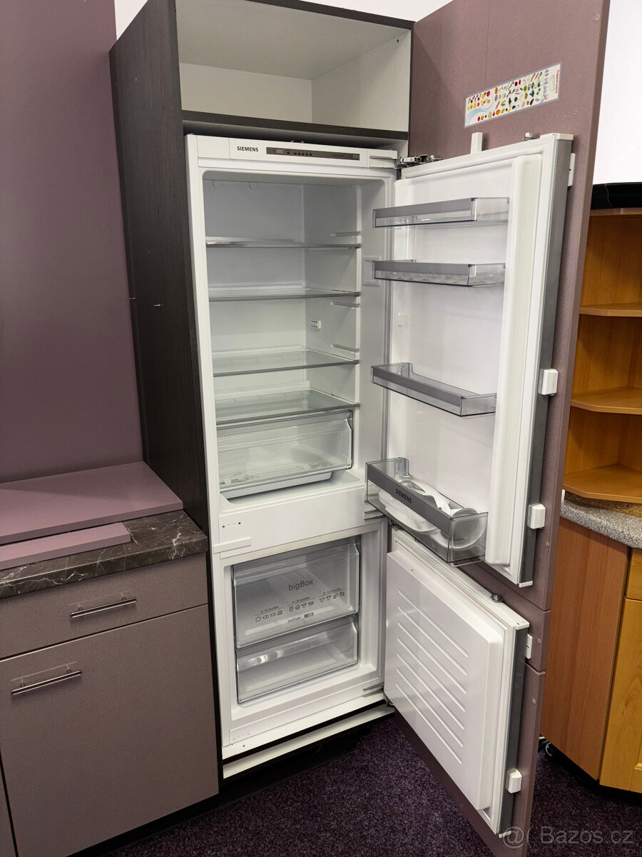 Kuchyň vč zánovní kuchyně siemens - 5