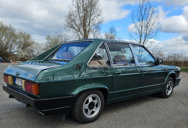 Tatra 613/4 karburátor - 5