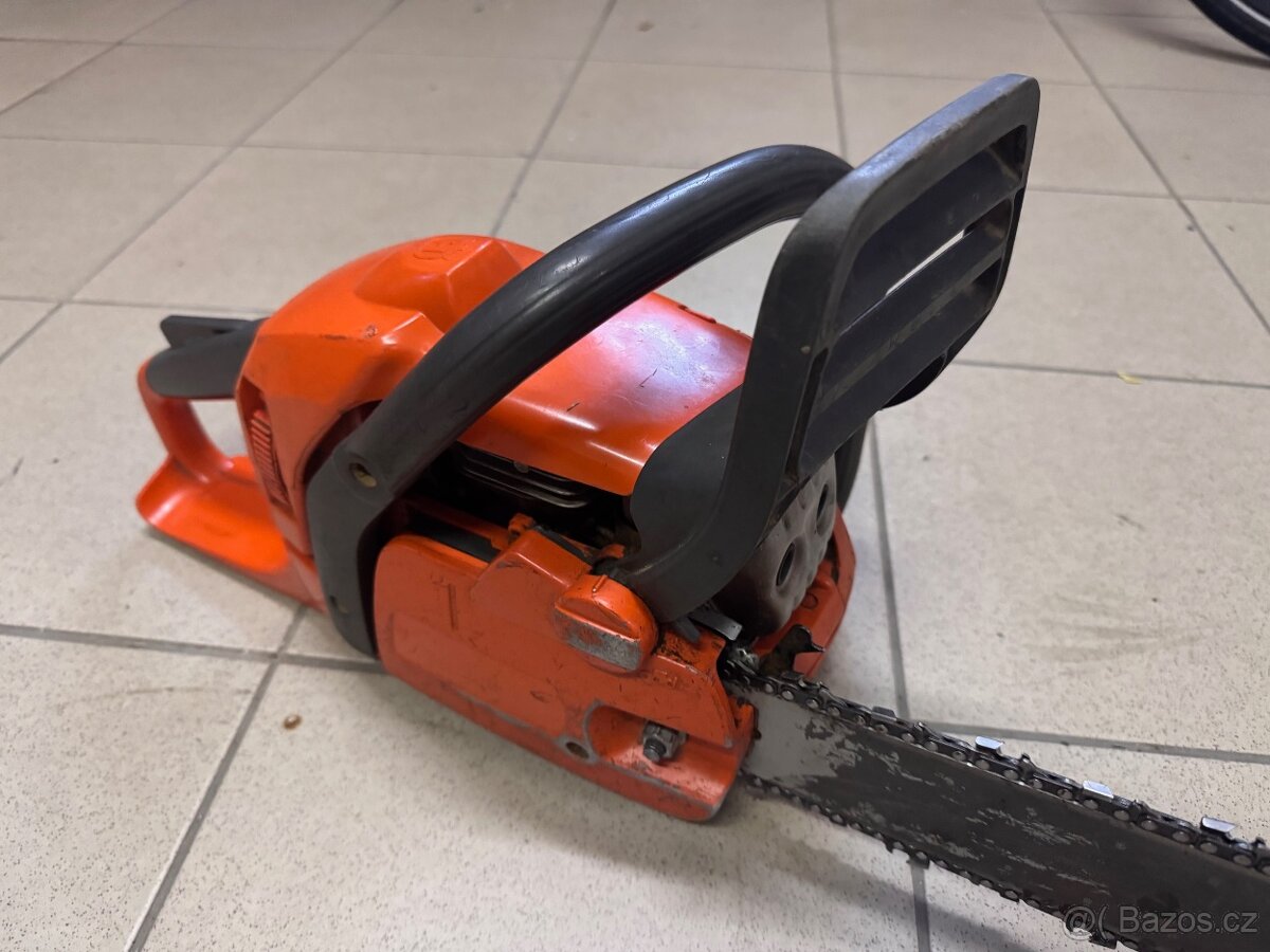 Benzínová pila Husqvarna 435 .....38cm - 5