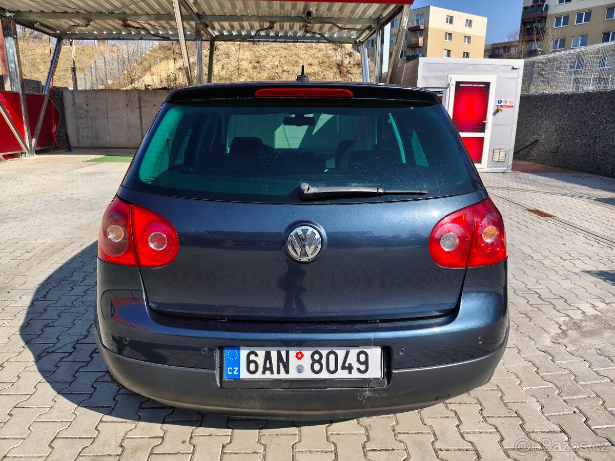 Volkswagen Golf 5 - 5