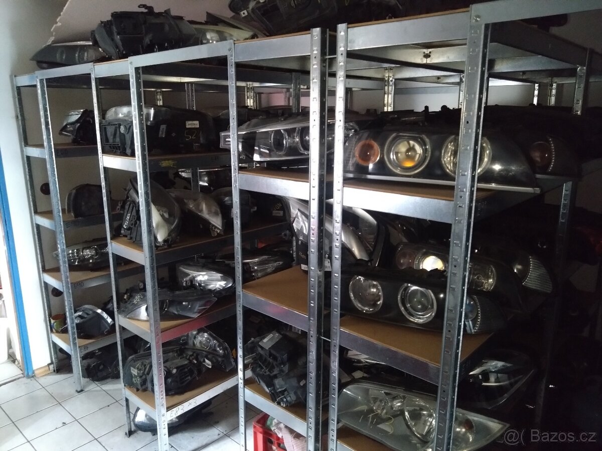 Přední, Zadní světlo BMW - 5