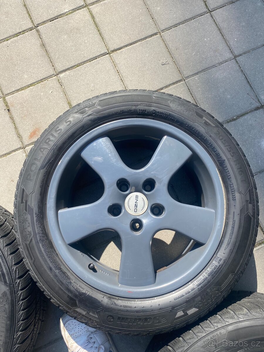 Prodám ALU 7j r16 et35 - 5