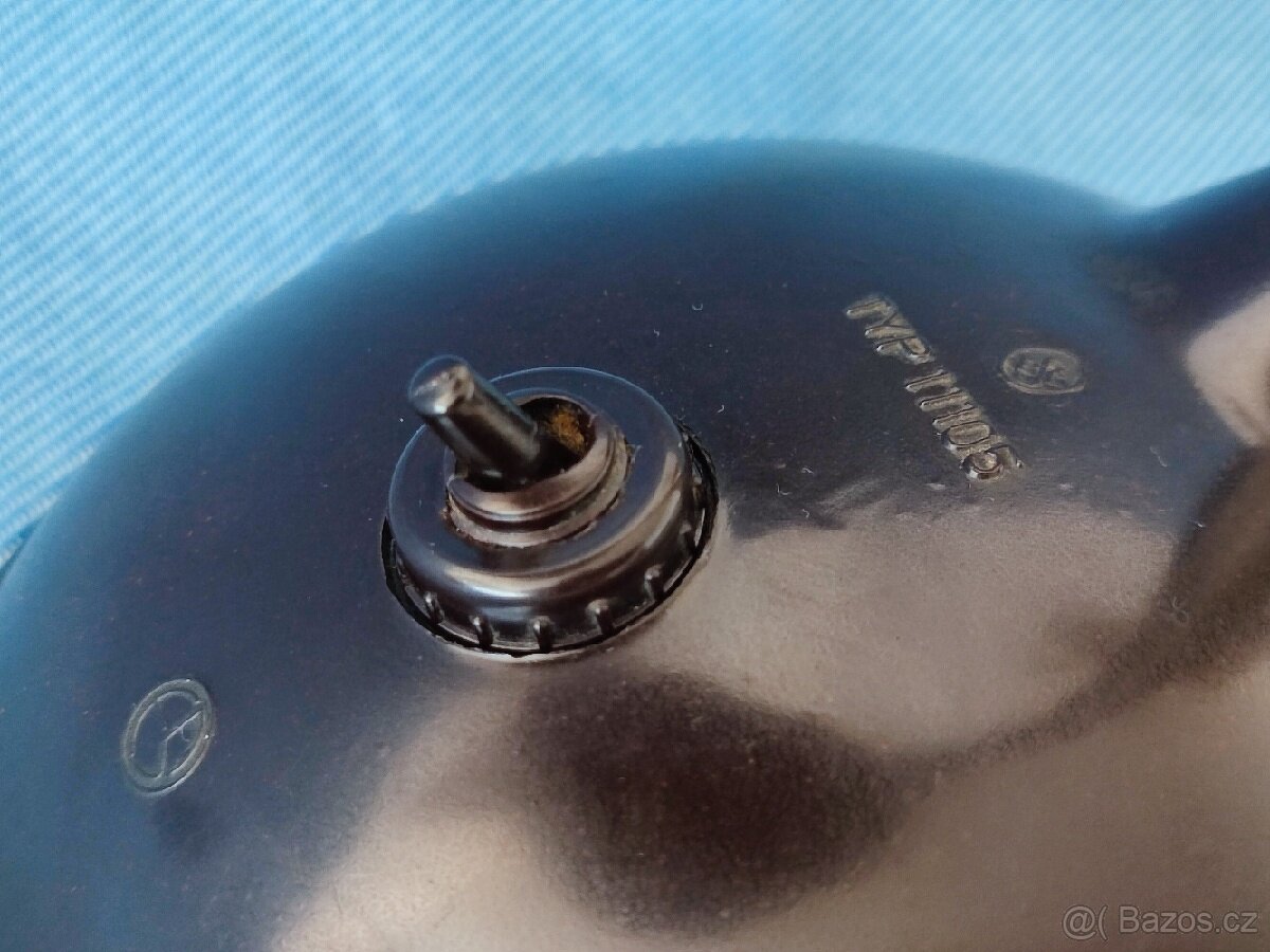 STAROŽITNÁ BAKELITOVA LAMPA. - 5