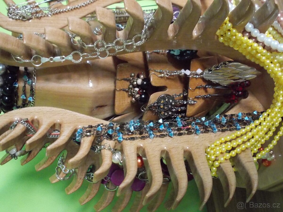 DDDS4_Šperkovnice - stojánek na šperky - 5