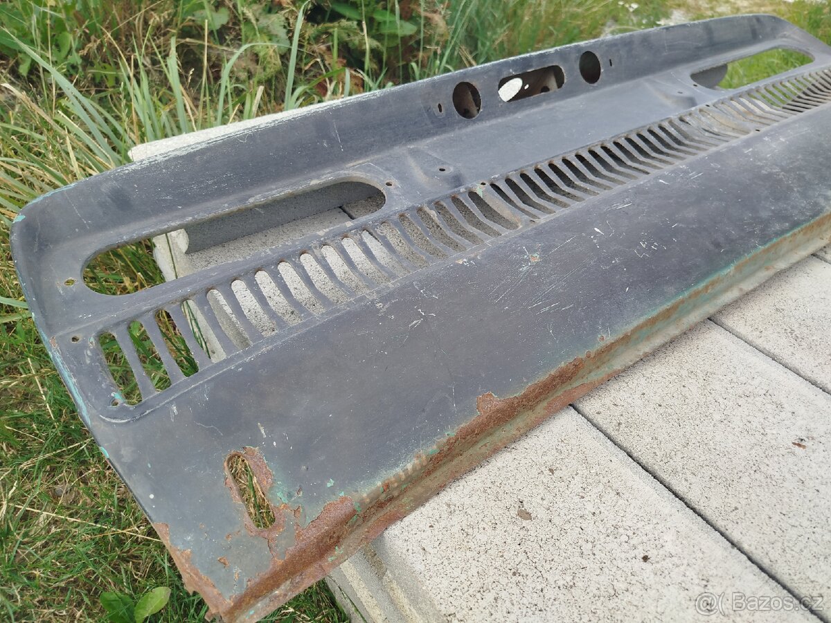 Zadní čelo na Škoda 100/110 - 5