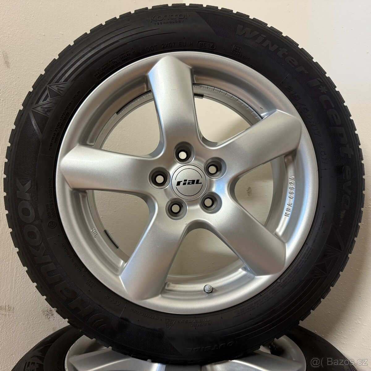 MERCEDES GLA / VITO 5x112 R17 ET38+ZIMNÍ 215/60R17 7,5/6mm - 5