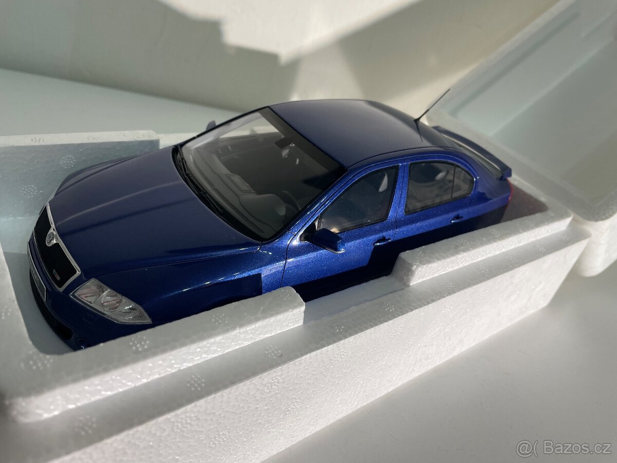 Škoda Octavia RS 2.0 TFSi 2006 Race modrá metalíza 1:18 - 5