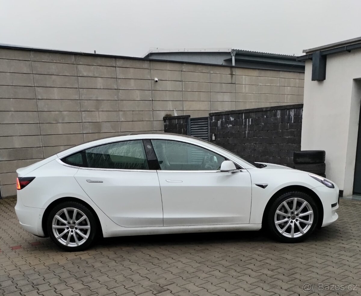 Tesla model 3 Long Range Dual Motor - 5