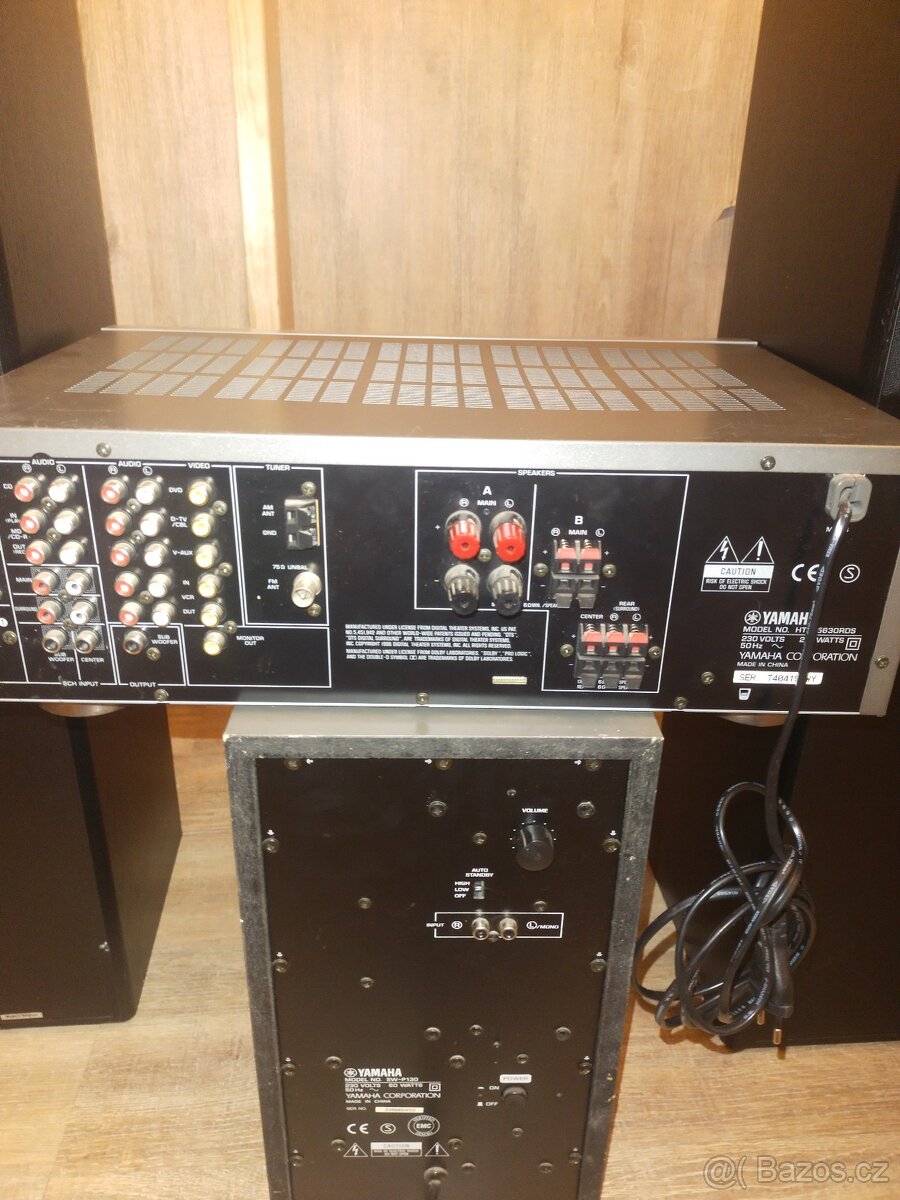 Zesilovač Yamaha - 5