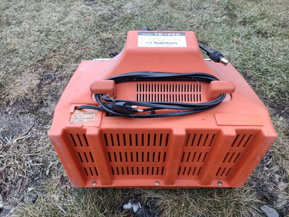 Stará retro televize - 5