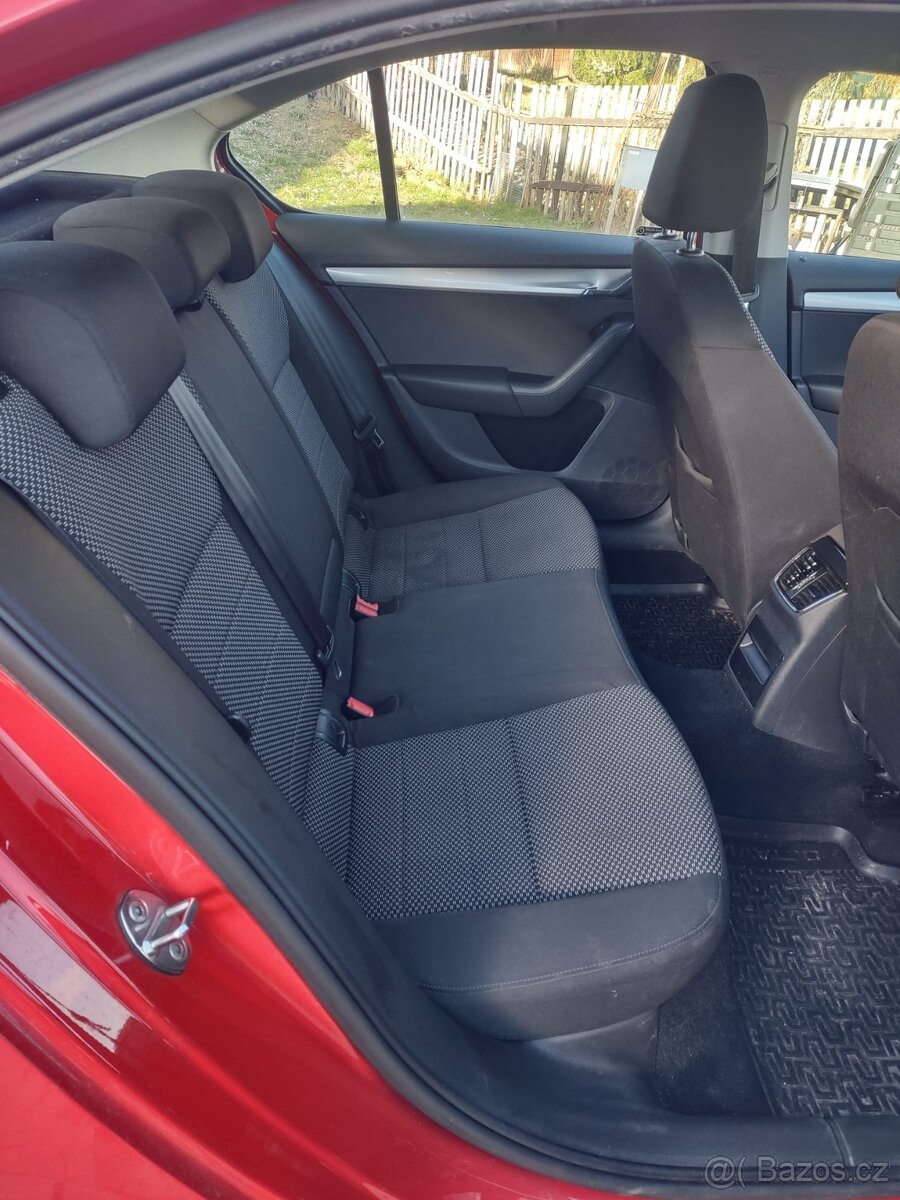 Škoda Octavia 1.6.tdi 66 kw r.v.2016 - 5