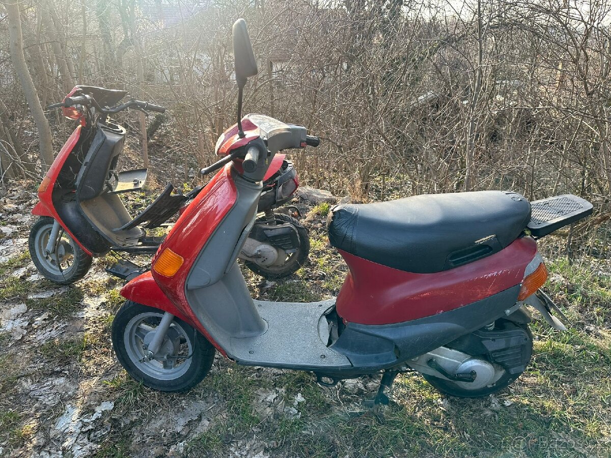Skútry Piaggio ZIP 50 - 5