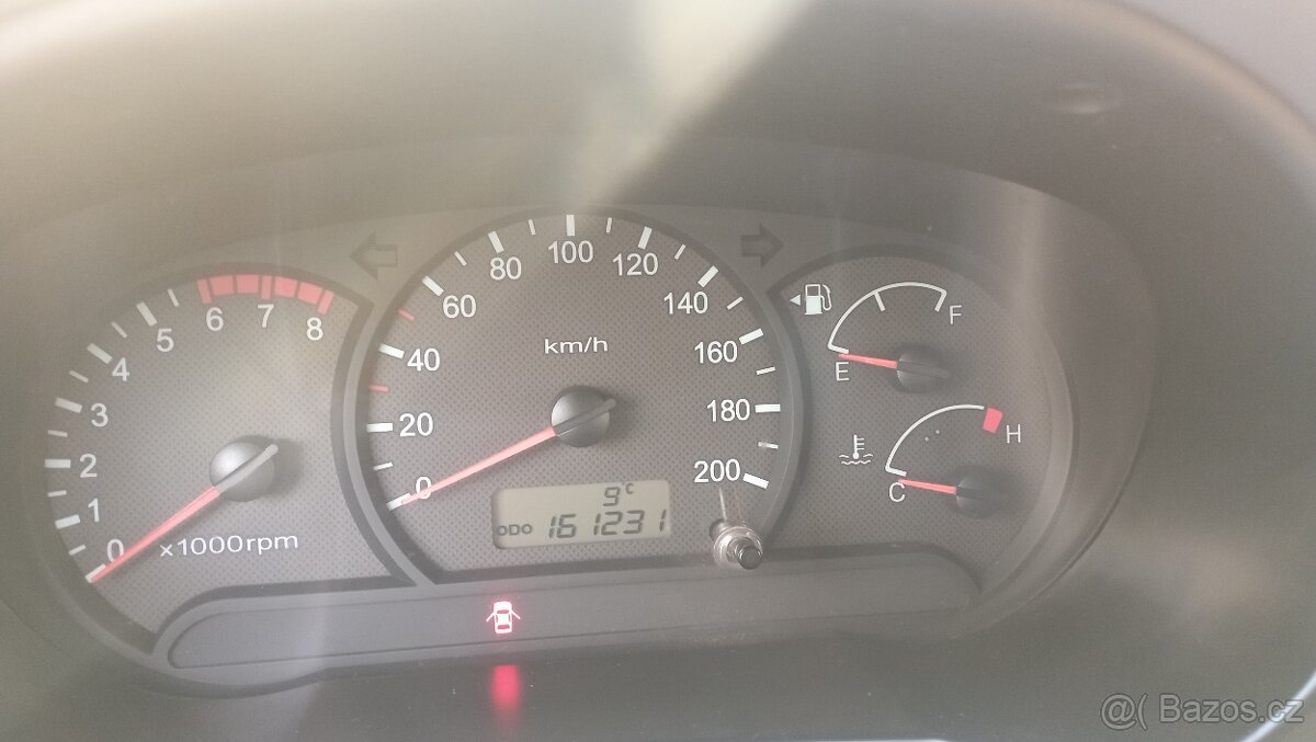 Hyundai Accent 1,3 - 5