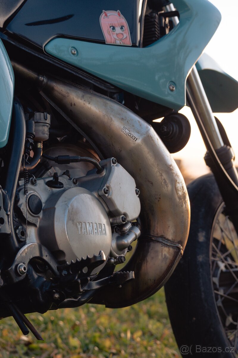 Yamaha DT 125 X – tyrkysová bestie, otevřená na 18 kW (A1) - 5