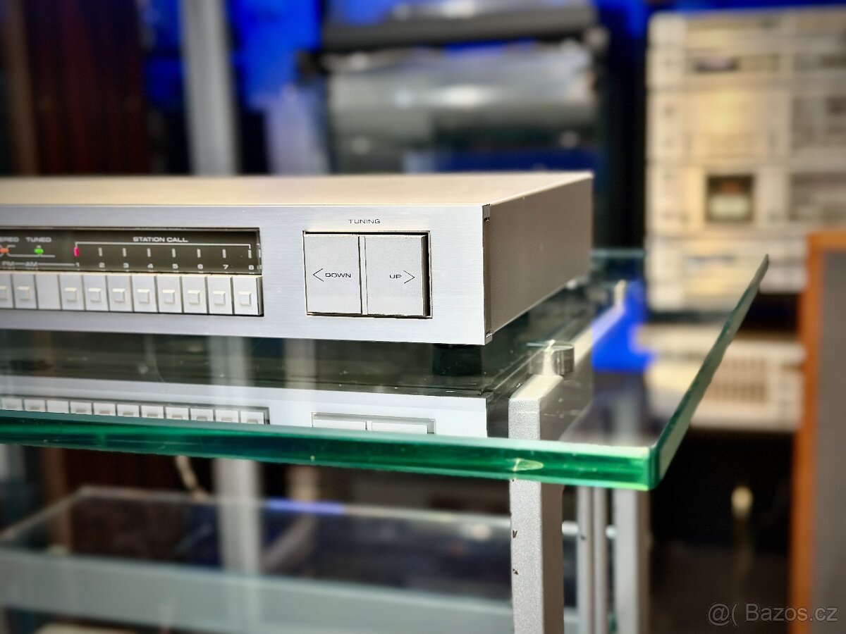 PIONEER F-70 (r.1983) 120V - 5