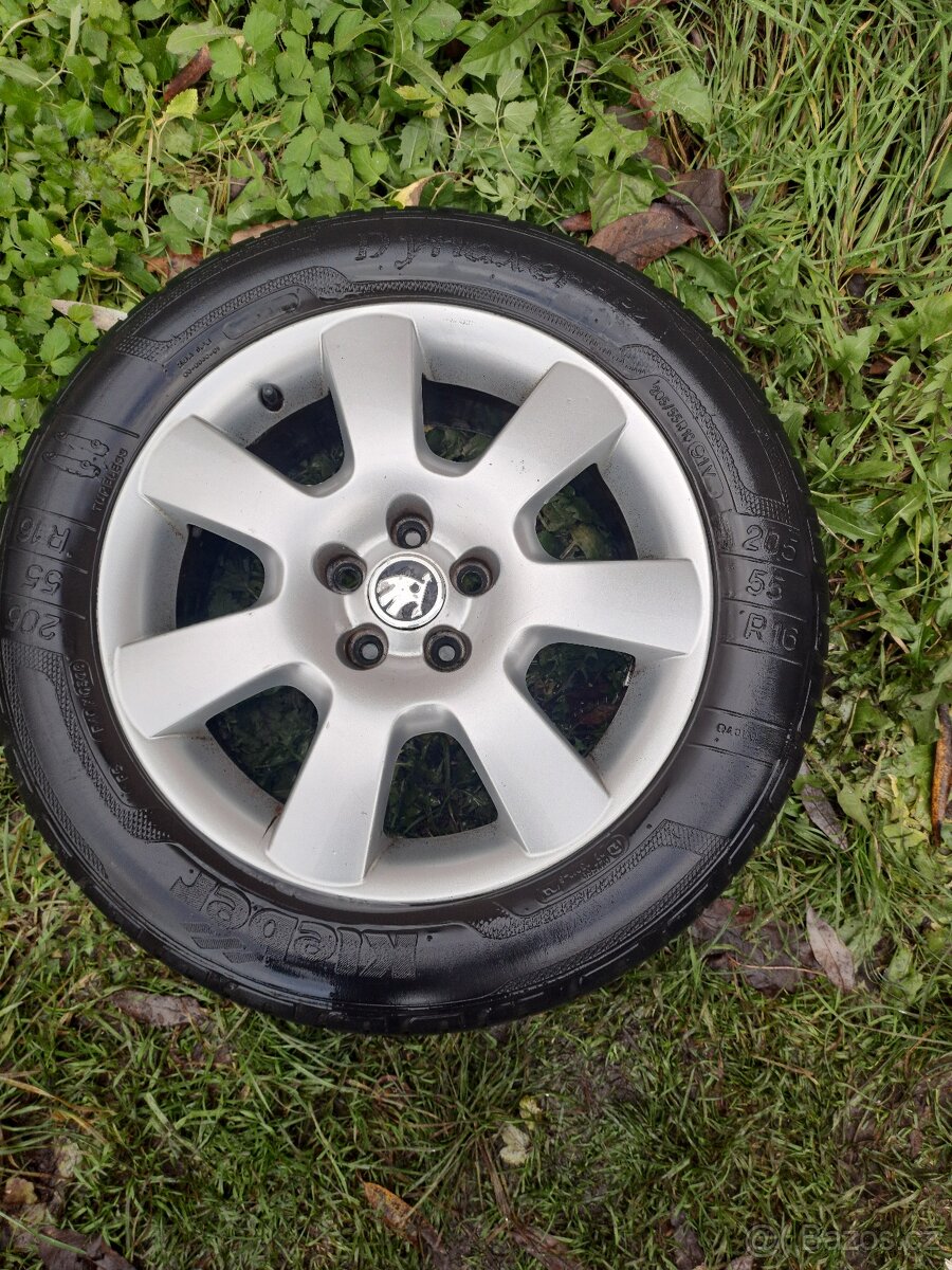 Alu kola 5x100 Octavia I,Golf IV 205//55 R16 - 5