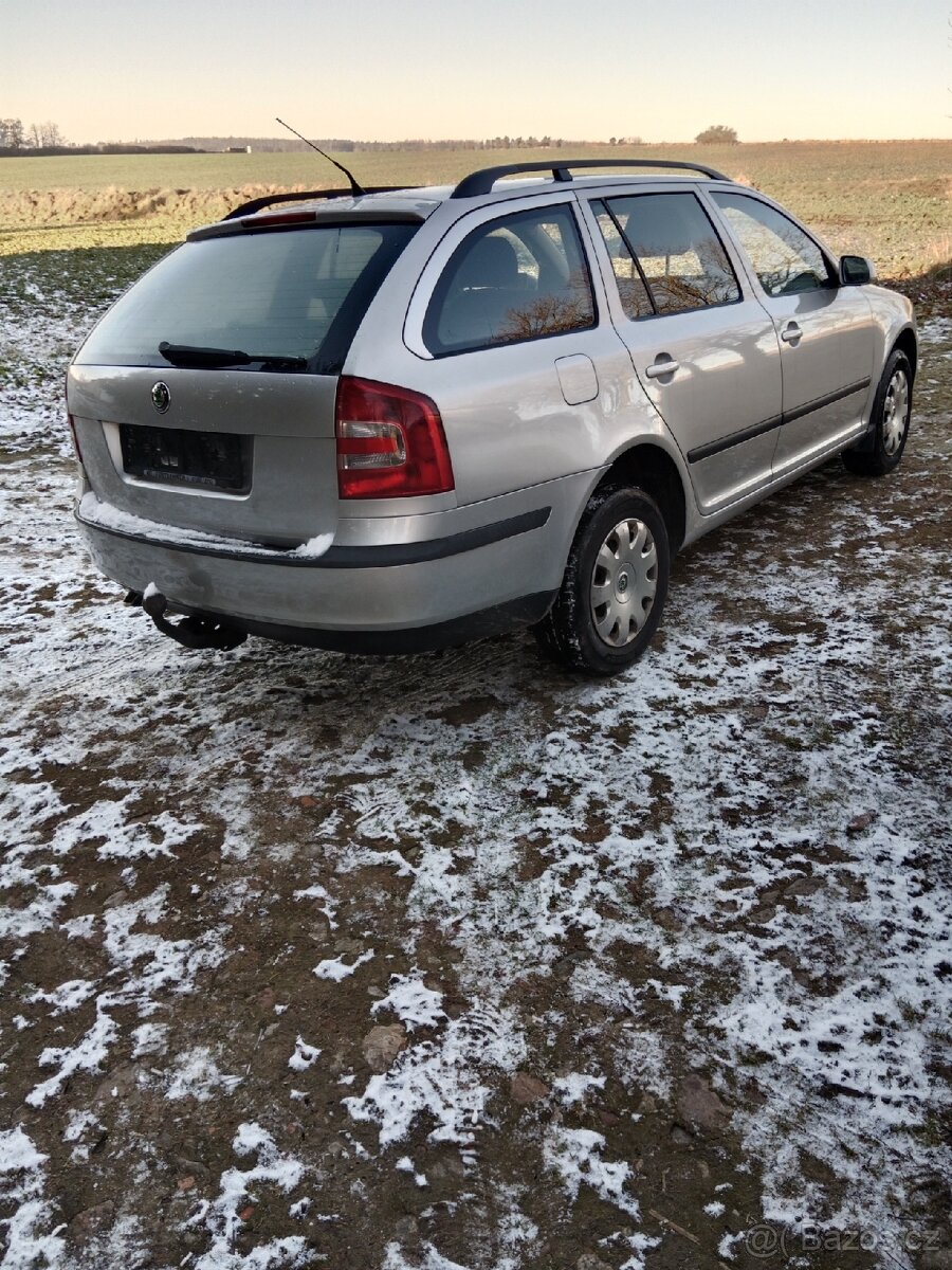 Škoda Octavia combi 2 , 44 - 5