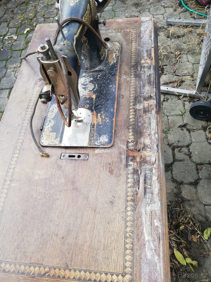 Starý šicí stroj-J.WARCHALOWSKI-Wien - 5