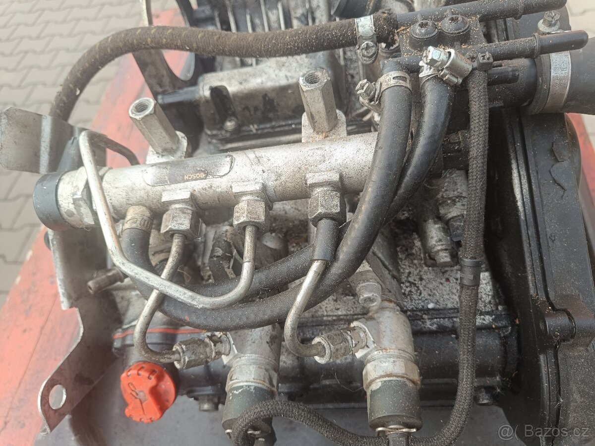 DÍLY NA LIGIER - MOTOR + ROZVODOVÁ SADA - 5