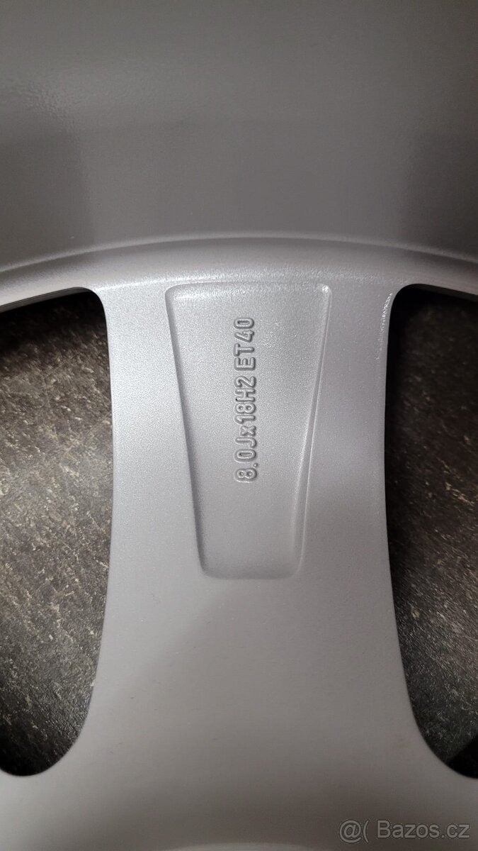 Alu disky originál Audi 4F0071498 - 8Jx18 ET40 - 5