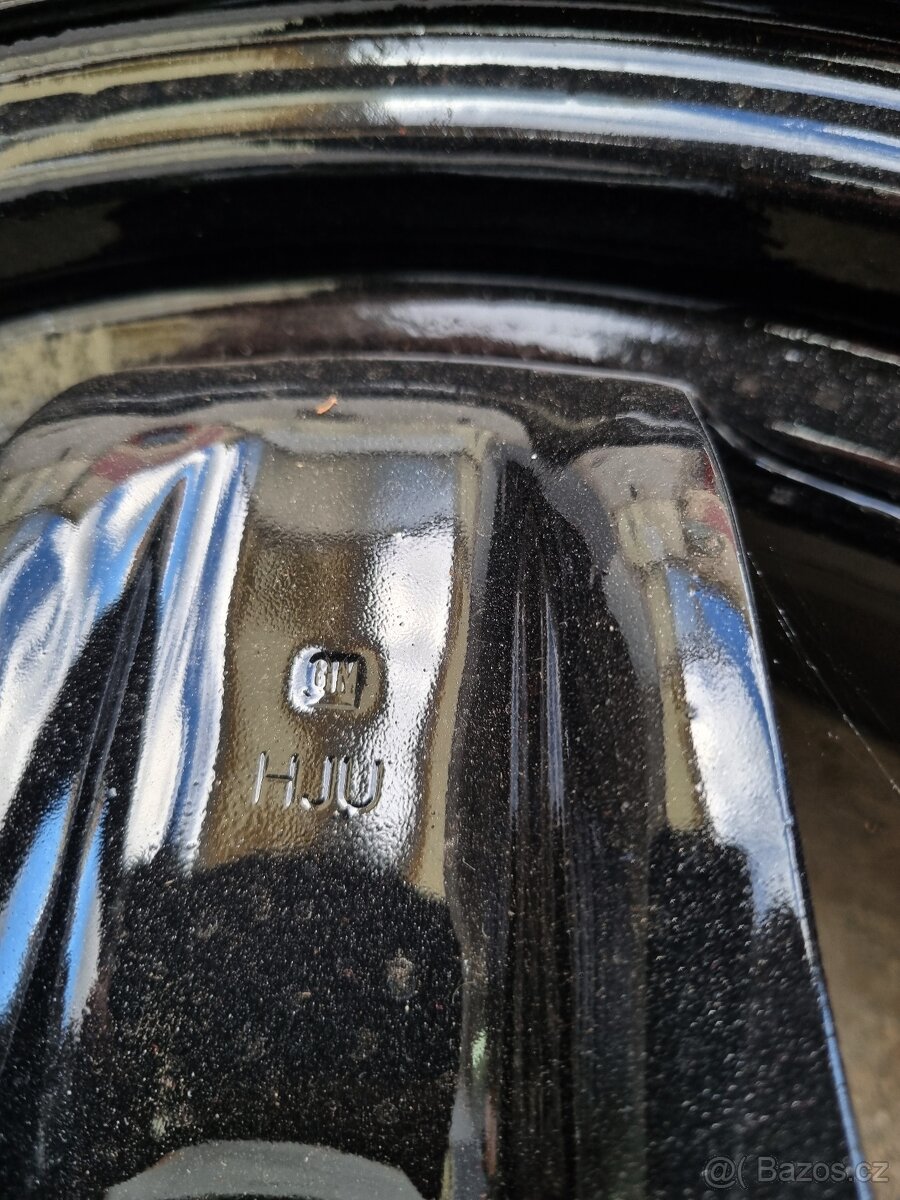 Plechové strukturované disky 5X115 7.0J 17" ET44 - 5