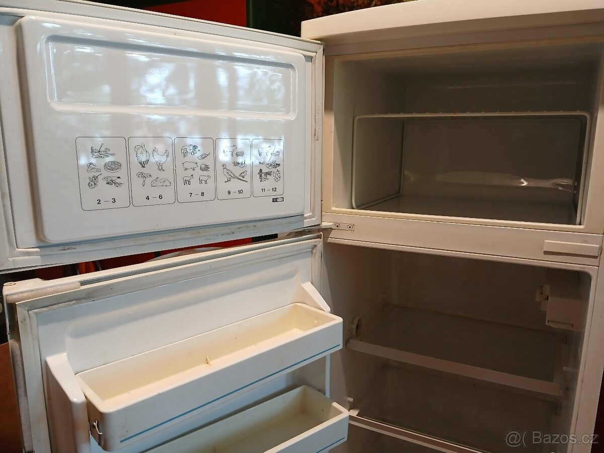 Kombinovaná lednice Ardo - funkční - 5