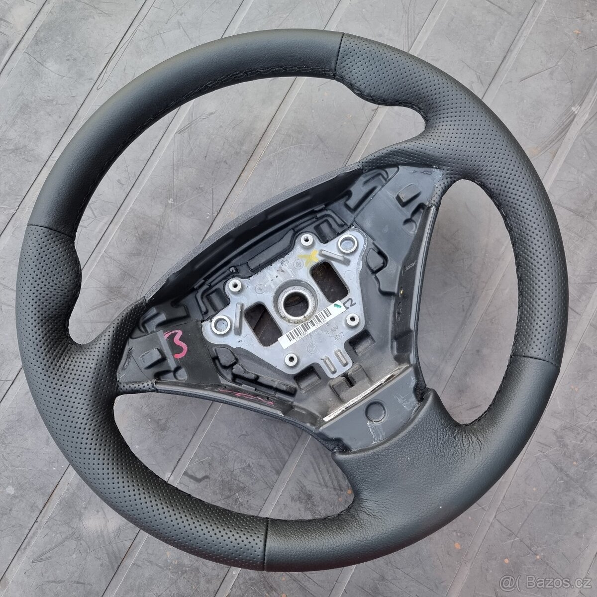 Bmw 5 E60, E61 nový kožený volant - 5