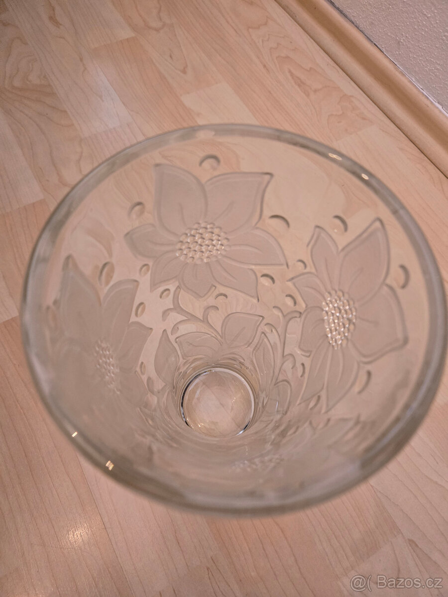 Stará masivní váza - 5