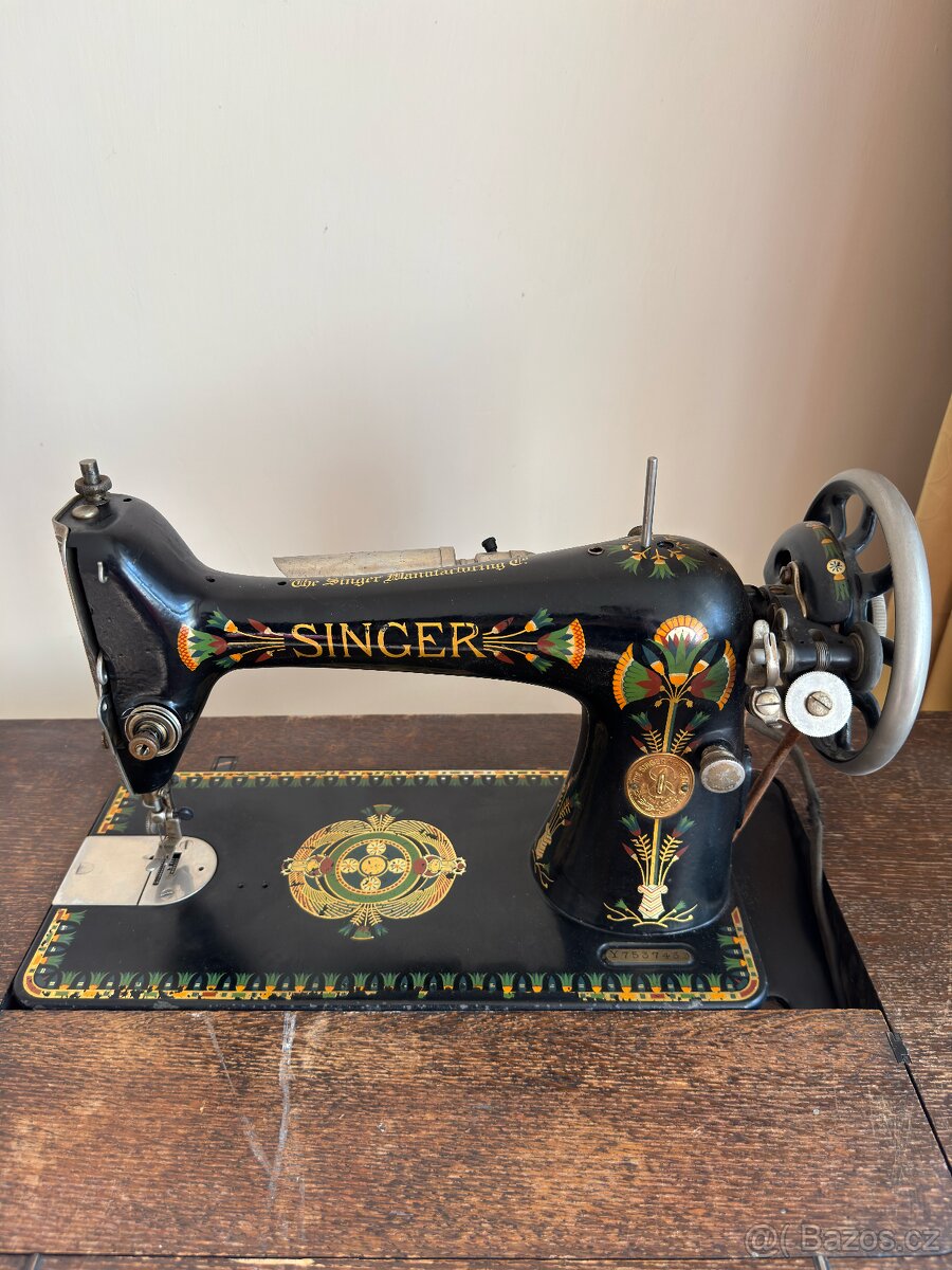 Originální šlapací šicí stroj Singer - 5