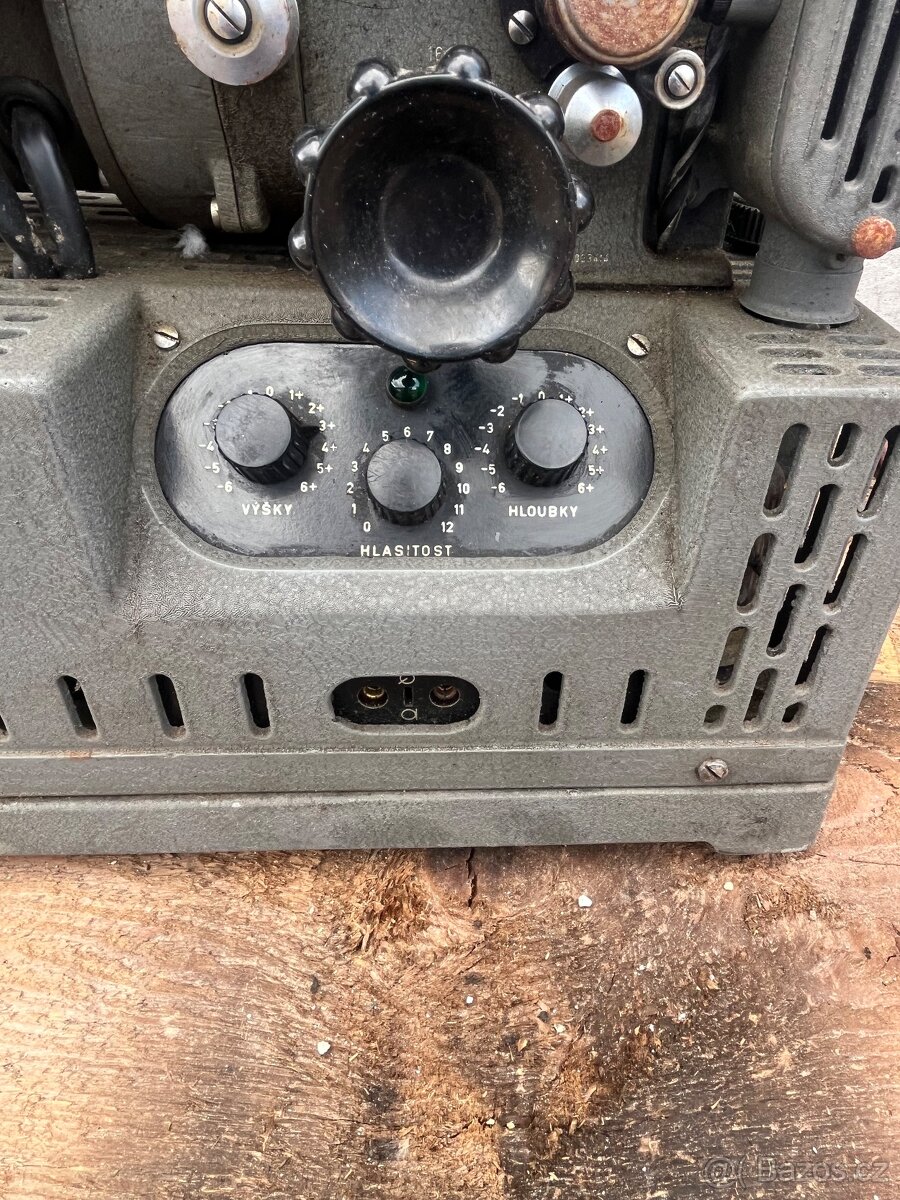 Prodám retro promítačku - 5