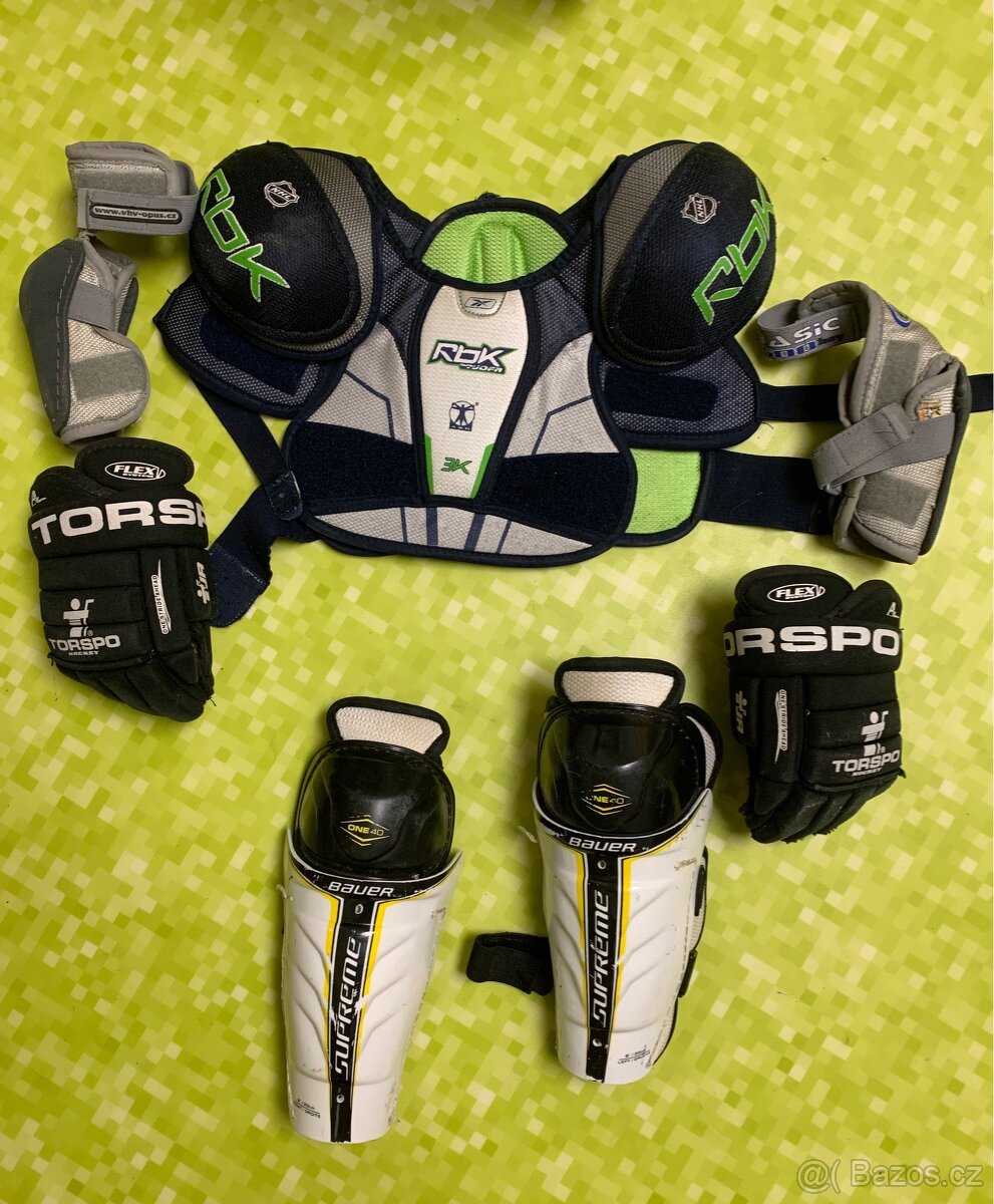 Hokejová vesta junior S a chránič loktů - 5