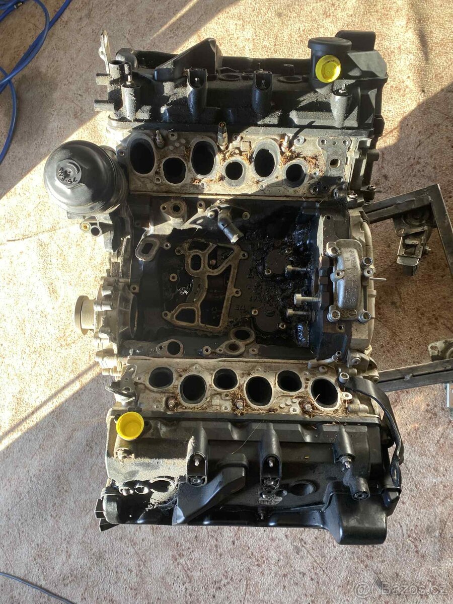 Prodám motor VW Amarok 3,0/120 kW TDI – DDXA