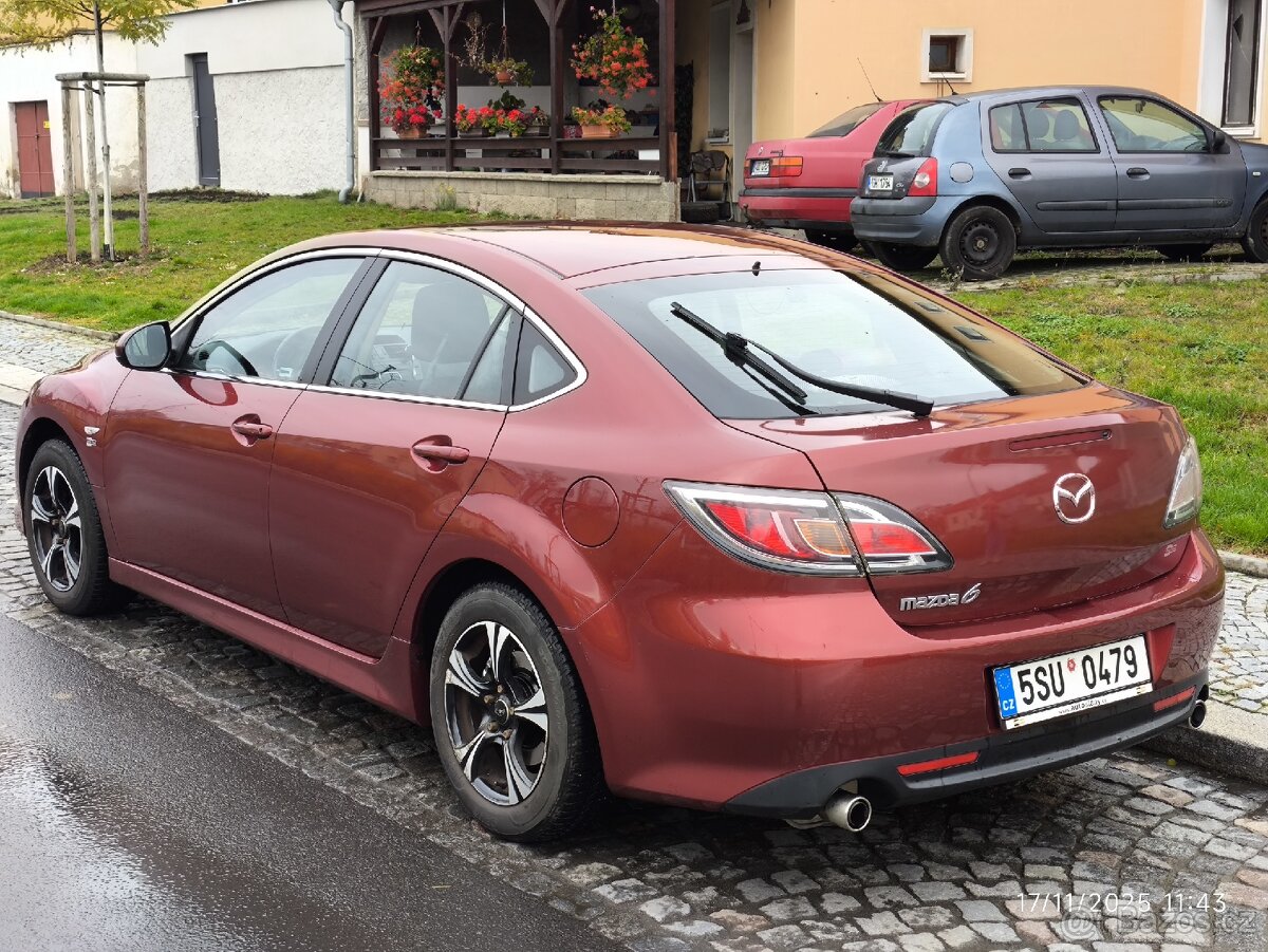 Mazda 6 2.0 114kW GH 2011 sedan - 5