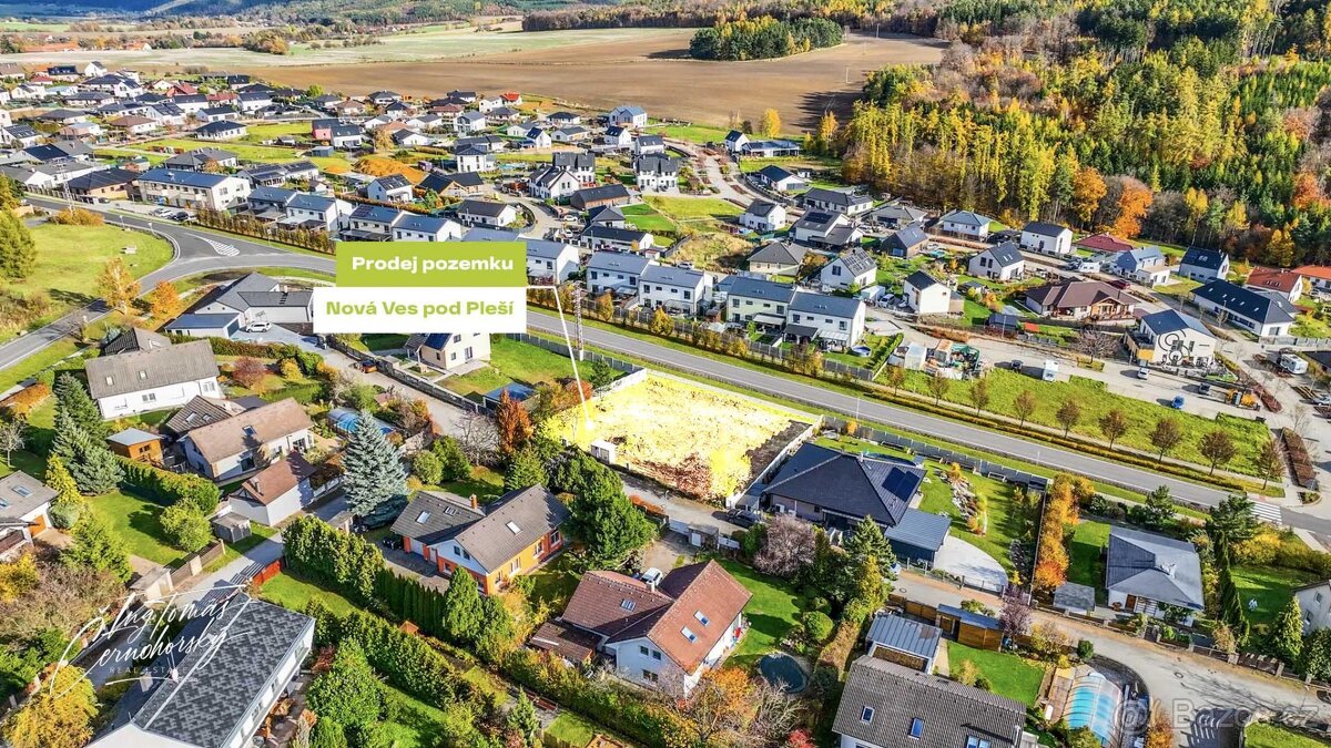 Kompletně zasíťovaný pozemek v Nové Vsi pod Pleší o výměře 1 - 5