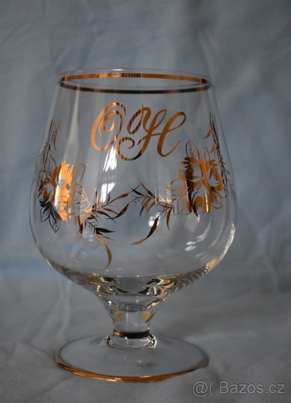 Obří číše s monogramem - 5