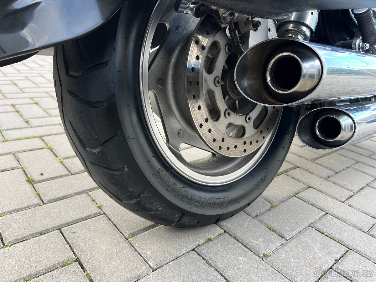 Kawasaki VN 1600 Vulcan - 5