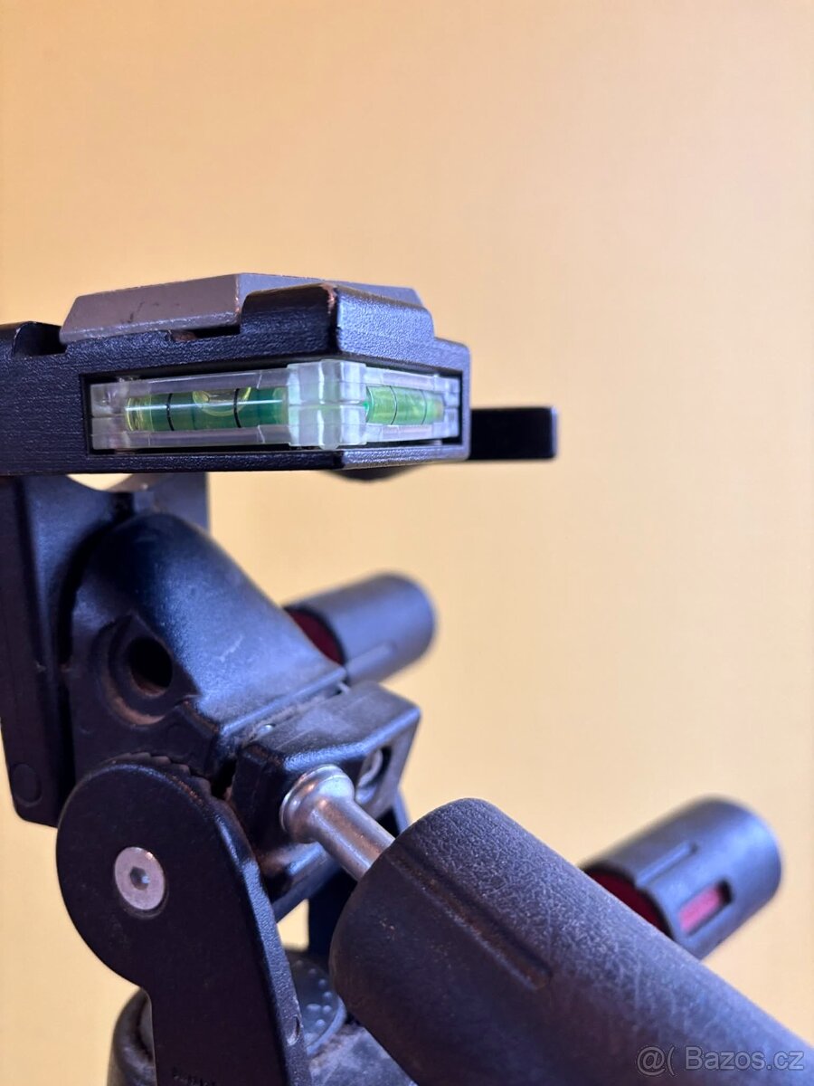 Profi stativ Manfrotto 3021BPRO + hlava Bogen Manfrotto 307 - 5