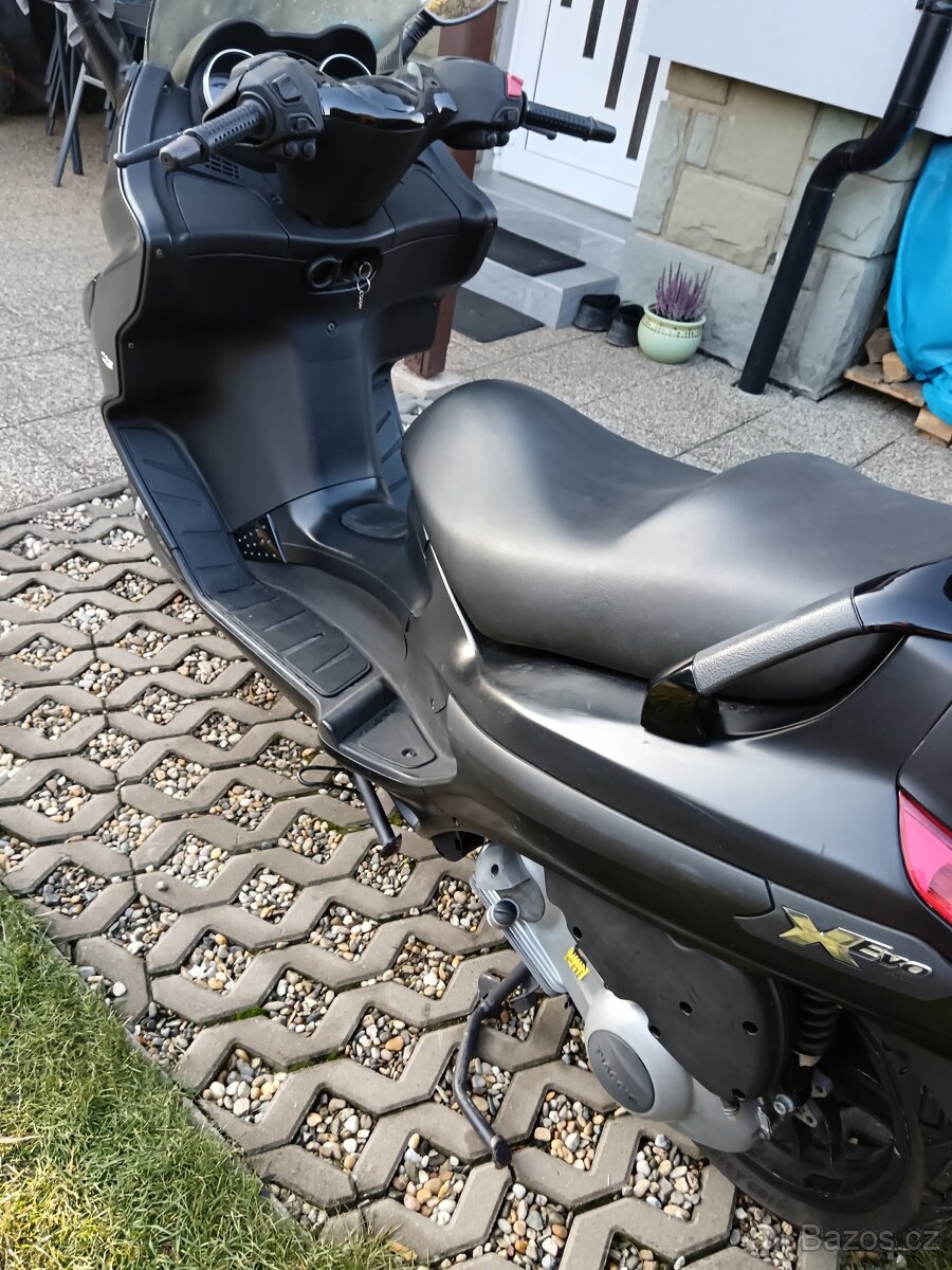 Piaggio xevo 125 - 5