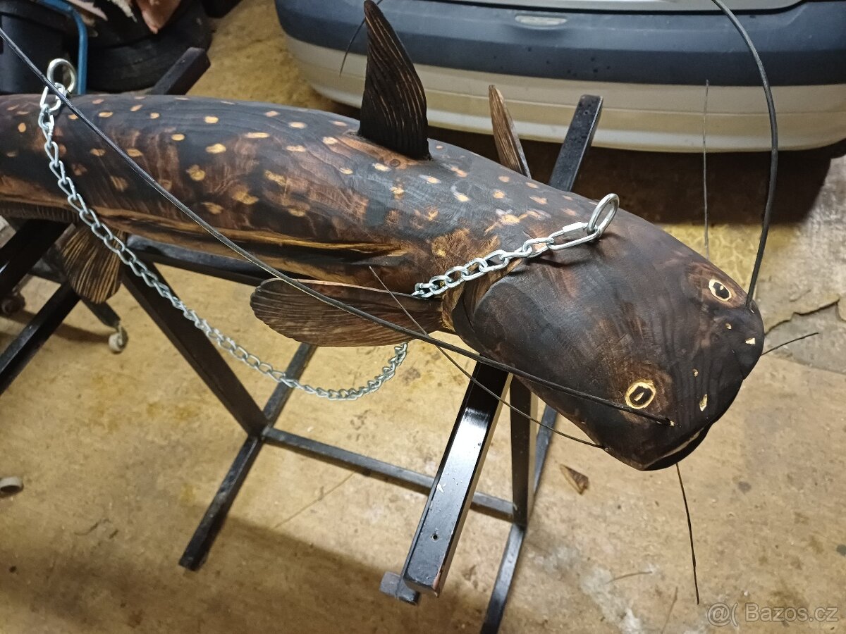 Dřevěná socha sumec - 5