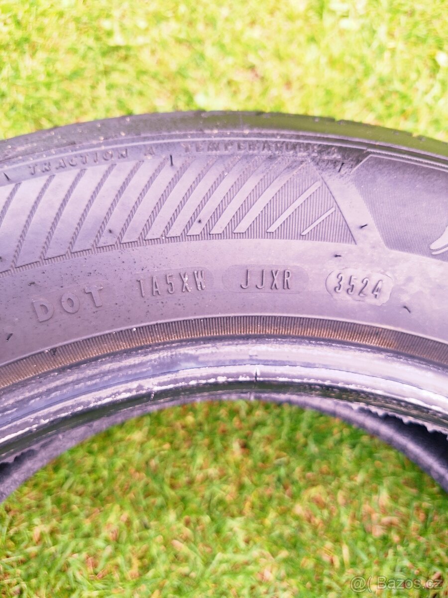 Goodyear EfficientGrip 205/60/R16 96H - 5